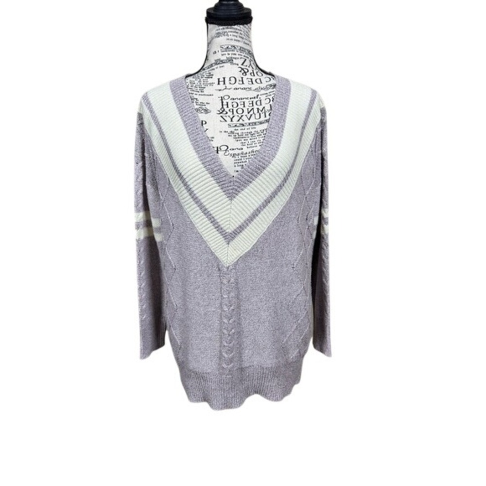 Moral Fiber V-Neck Cable Knit Sweater in Lavender and Cream